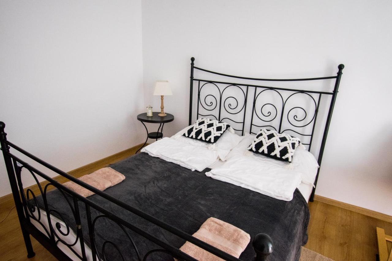 Color 24 Apartament V Διαμέρισμα Stalowa Wola Εξωτερικό φωτογραφία
